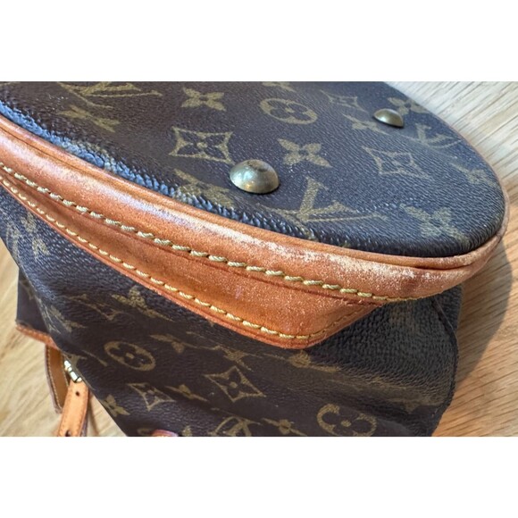 LOUIS VUITTON Petit Bucket PM Monogram Canvas (Inside deteriorated ) - Picture 14 of 16